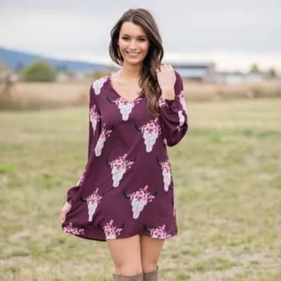 Peach Love California Wine Bull Skull Shift Dress - Picture 5 of 6
